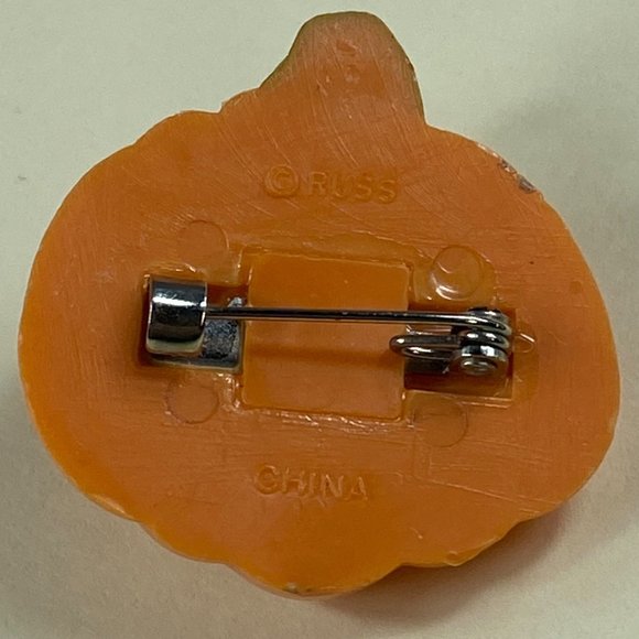 Halloween Holiday Jack-0-Lantern Pumpkin Pin Brooch Russ Silly Smile Grin - Picture 3 of 12